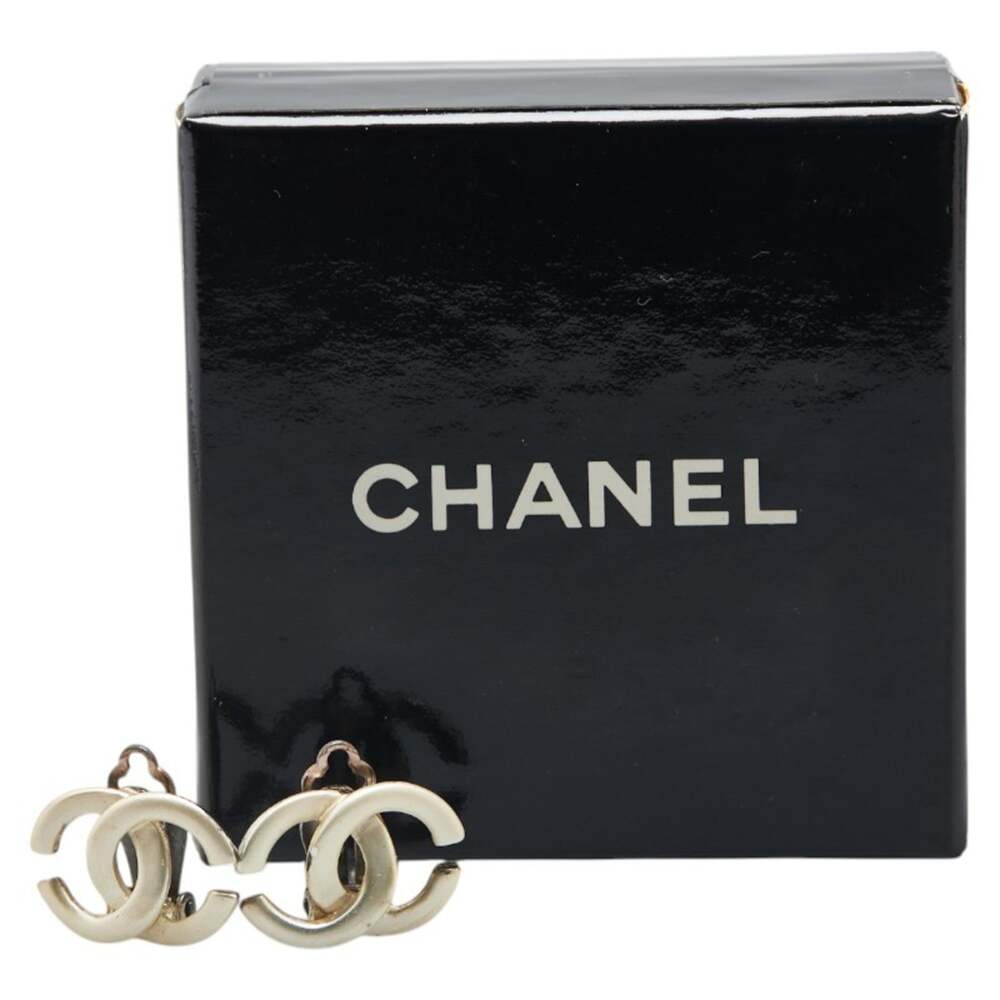 Chanel Cc Logo Clip-On Earrings Metal #209204C48B - Picture 5 of 6